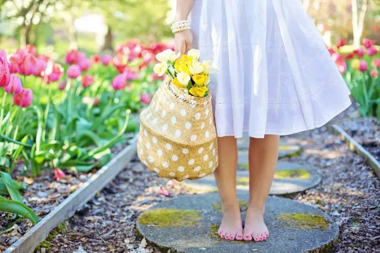 lower half shot of a woman wearing white - featured image